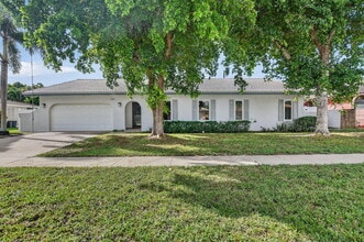 Building Photo - 1544 NW 9th St