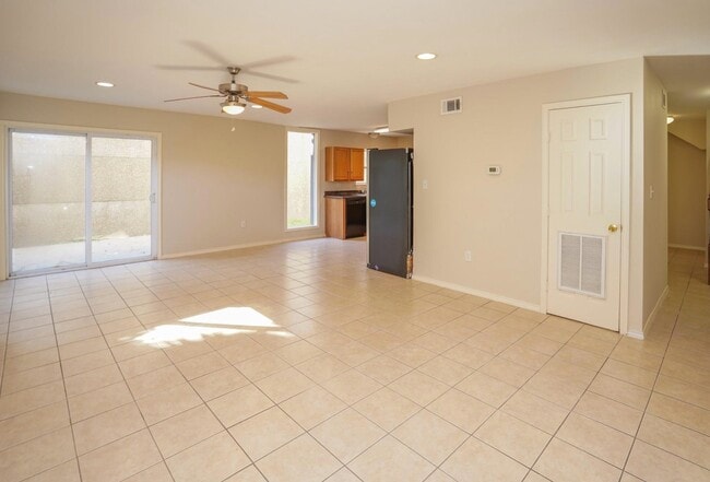 Building Photo - 4807 Merwin St
