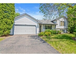 Building Photo - 8551 Flamingo Dr