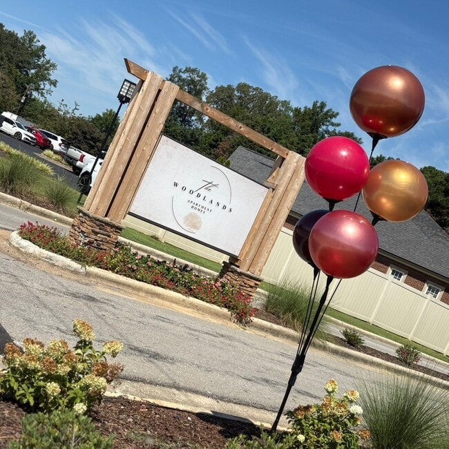 Woodlands Entrance to Community - The Woodlands Apartment Homes, LLC