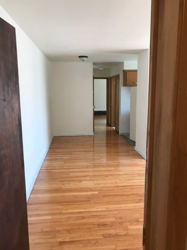Foto del edificio - 4811 Cadieux Rd