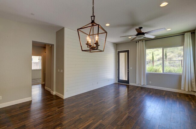 Building Photo - 21230 Tramonto Ln