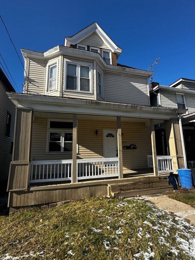 Building Photo - 1408 Methyl St