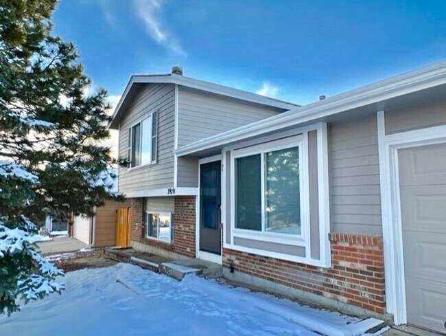 Foto del edificio - 3 Bedroom 1.5 Bath Home in Briargate with ...