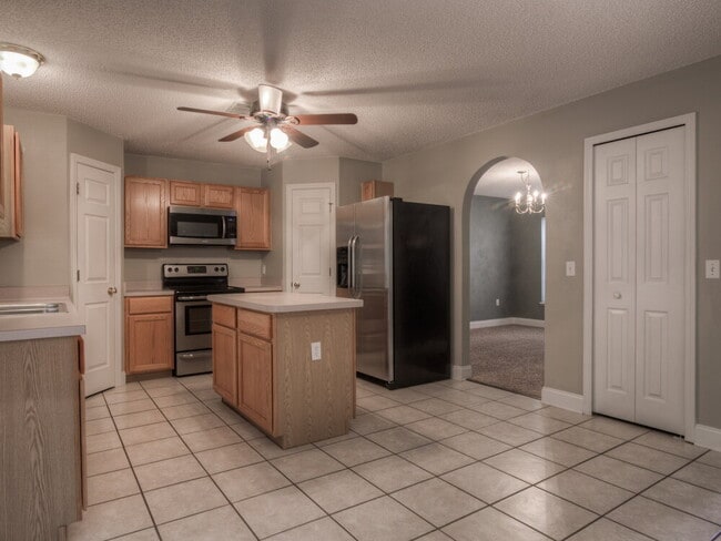 Foto del edificio - 4231 Stonefield Dr