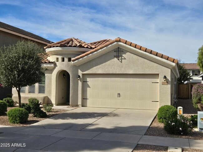 Foto del edificio - 3412 S Luiseno Blvd