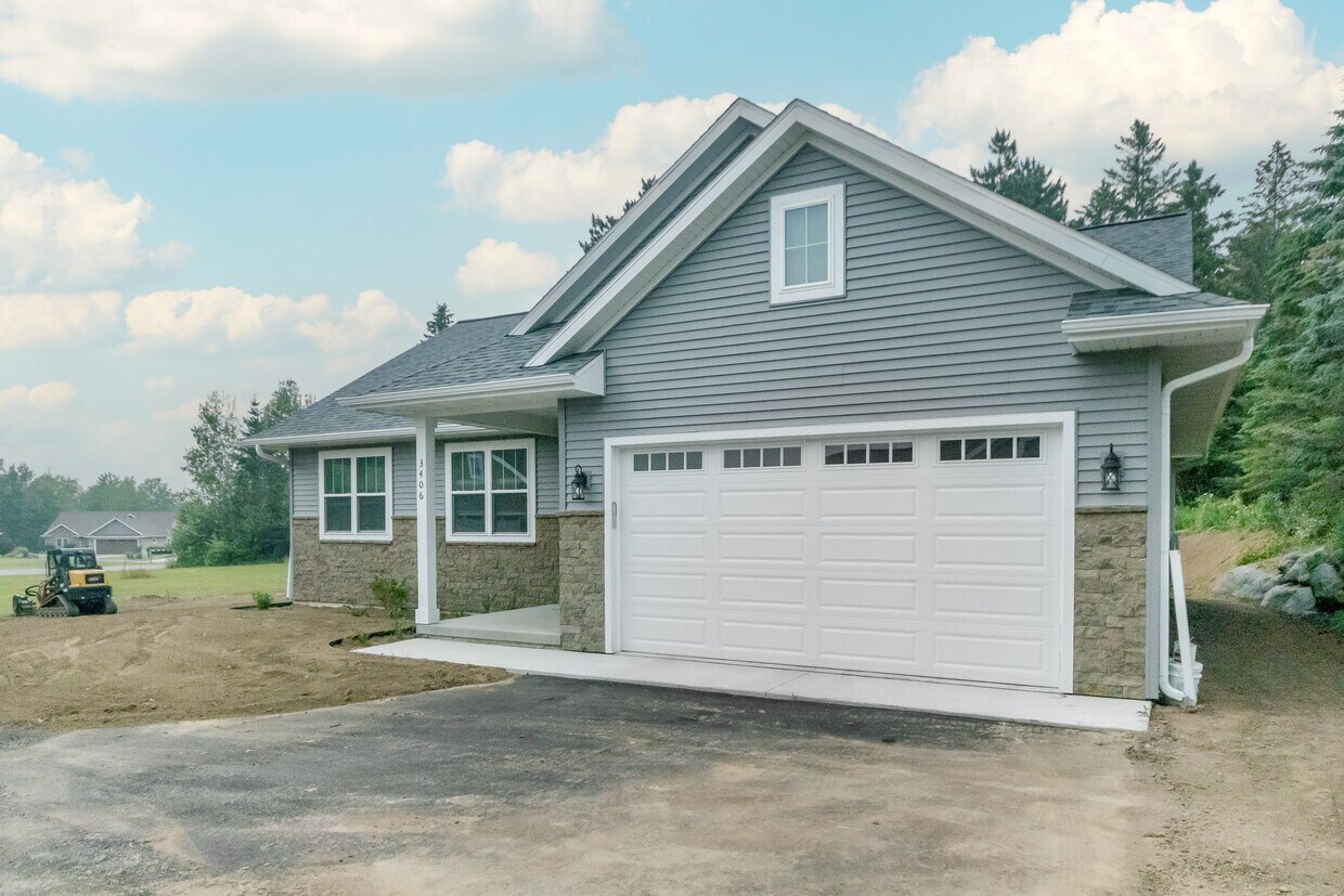 3406 Harrah Dr Unit 3406, Schofield, WI 54476 Condo for Rent in