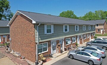 Building Photo - 3507 N Church St