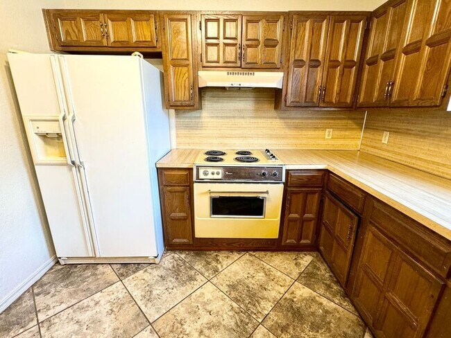 Foto del edificio - 8109 N 117th E Ave