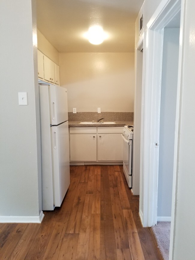 The Court at Oak Forest Apartments Houston, TX