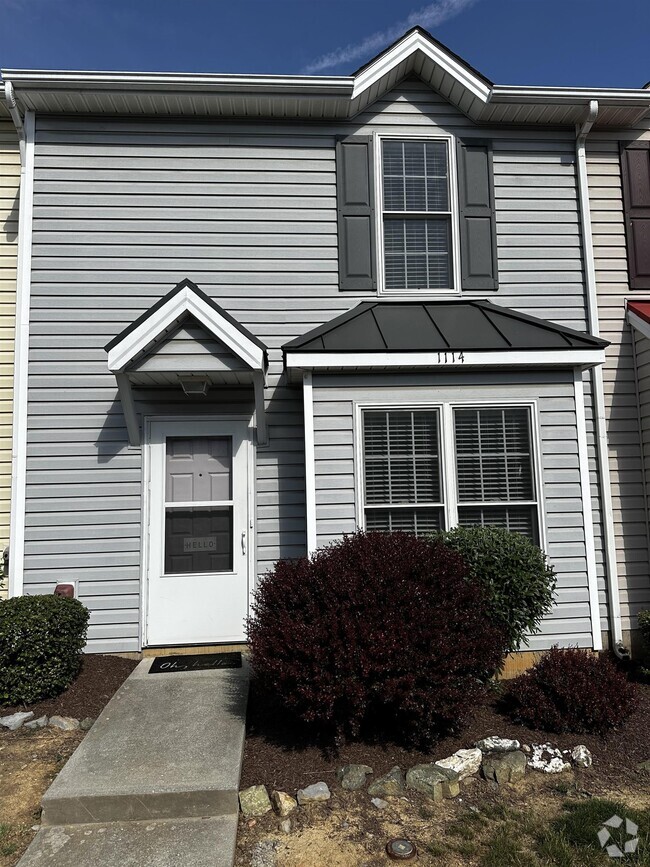 Building Photo - 1114 Patrick Henry Pl