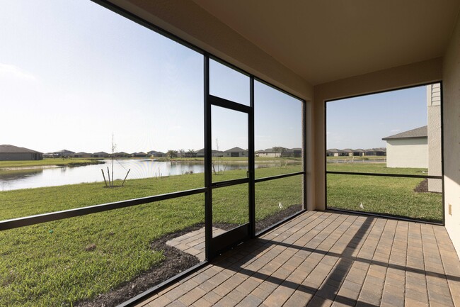 Building Photo - 15045 Palamos Cir
