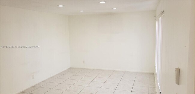 Foto del edificio - 2611 NW 47th Ln