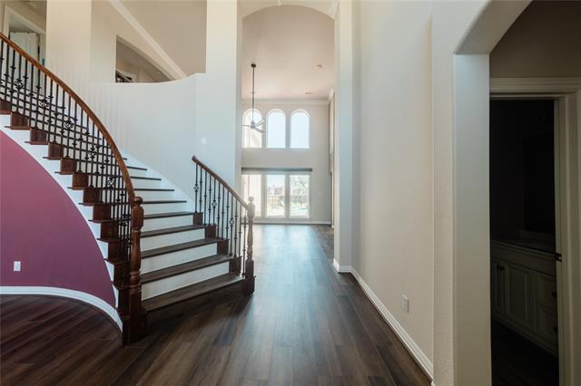 Foto del edificio - 3400 Silverwood Dr
