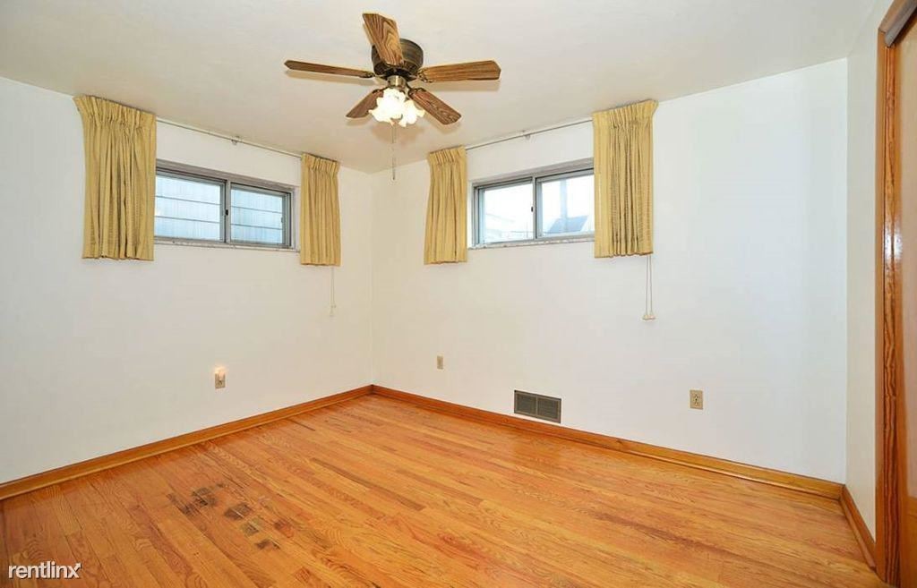 Primary Photo - 5319 Camelia St