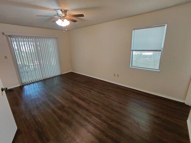 Foto del edificio - 3400 Whirlaway Trail