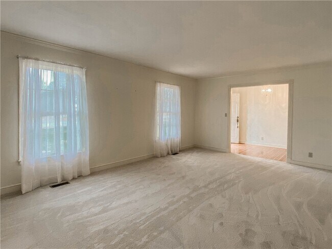 Foto del edificio - 255 Starritt Ln