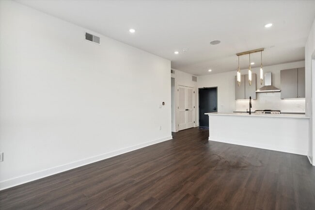 Foto del edificio - 2636 E York St