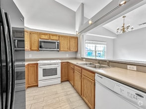 Building Photo - 448 Scioto Villa Ln