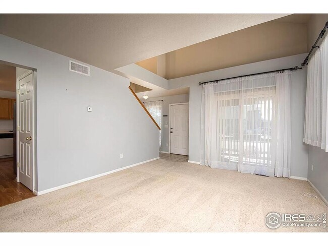 Foto del edificio - 2621 Rigden Pkwy