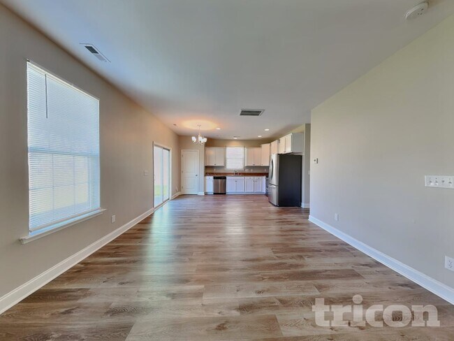 Building Photo - 3317 Lacewing Dr