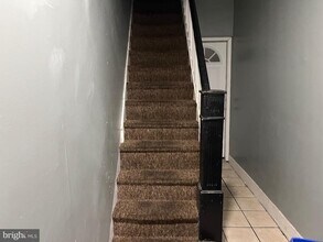 Building Photo - 308 S 52nd St