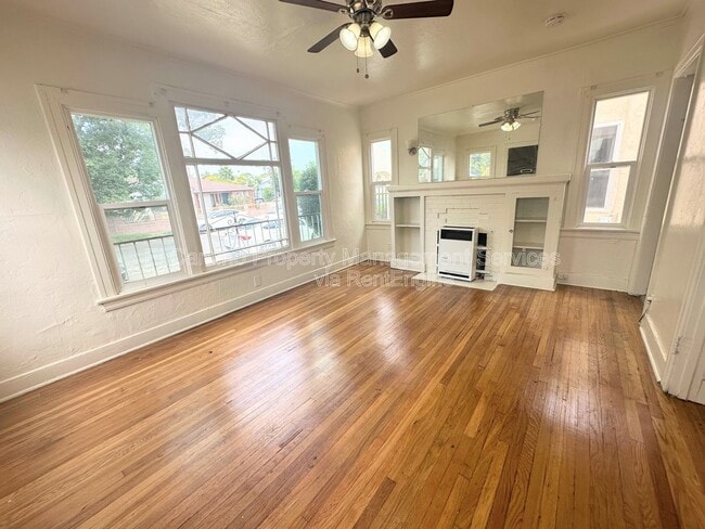 Foto del edificio - 2270 W 28th St