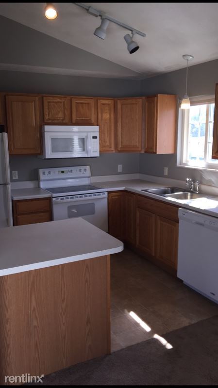 Building Photo - 2757 Porter Ridge Rd