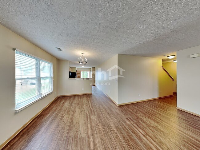 Foto del edificio - 6019 Haydens Crossing Blvd