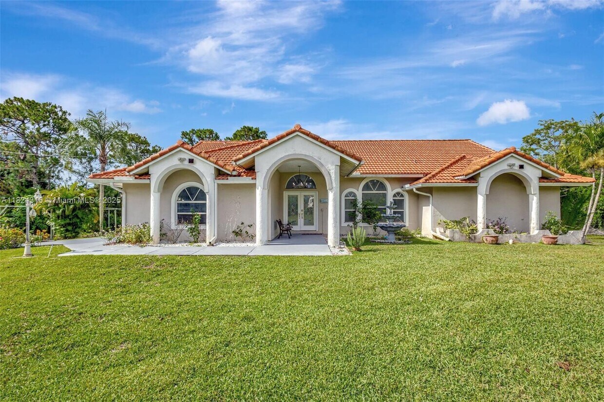 Foto principal - 17084 33rd Rd N