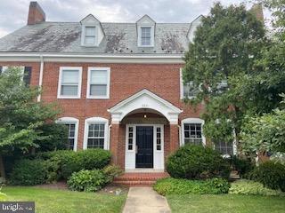 Primary Photo - 3531 S Wakefield St