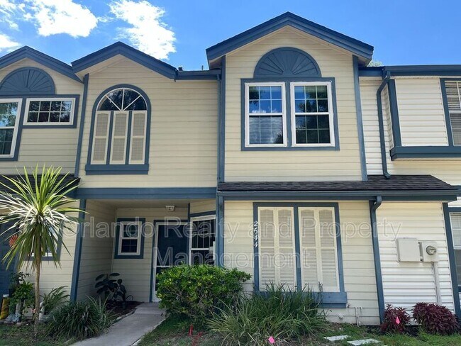 Foto del edificio - 2644 Lancaster Ct