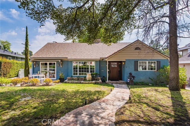 Foto del edificio - 1215 Oak Cir Dr