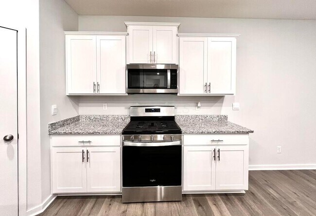 Building Photo - 473 Park Vista Dr