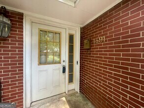 Building Photo - 1591 Piedmont Ave NE