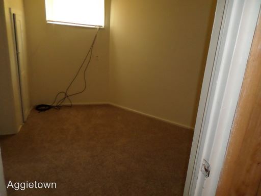 Building Photo - 730 Vattier St