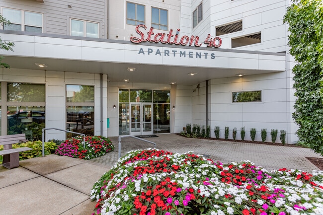 Building Photo - Station 40