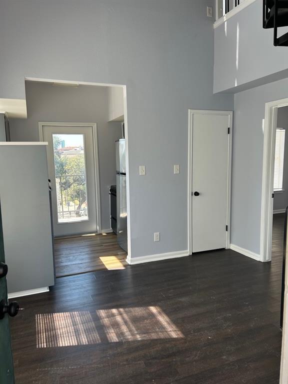 Foto principal - 3115 Tom Green St