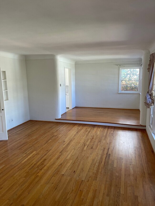 Foto del edificio - 2250 24th St