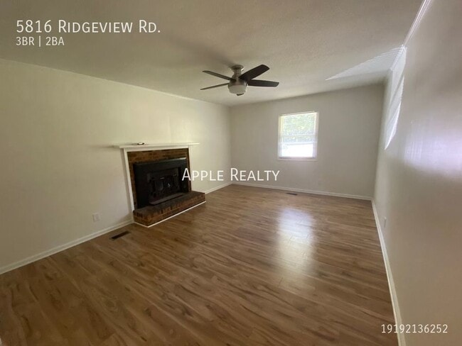Building Photo - 5816 Ridgeview Rd