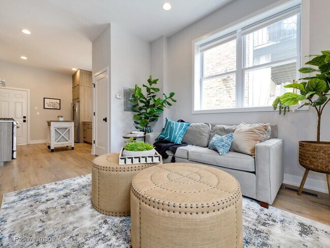 Foto del edificio - 2224 W Ohio St