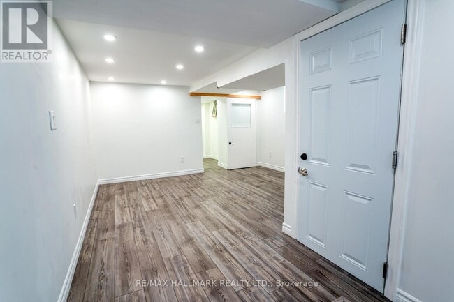 Building Photo - 47 Hazelwood Ave