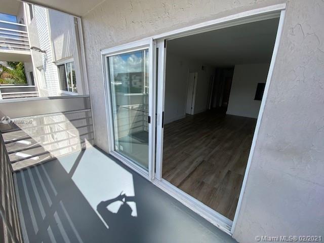 Foto del edificio - 8951 NE 8th Ave