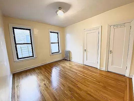 Foto del edificio - 1 bedroom in BRONX NY 10463