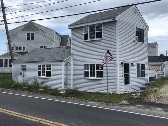 Foto del edificio - 141 Taylor Ave