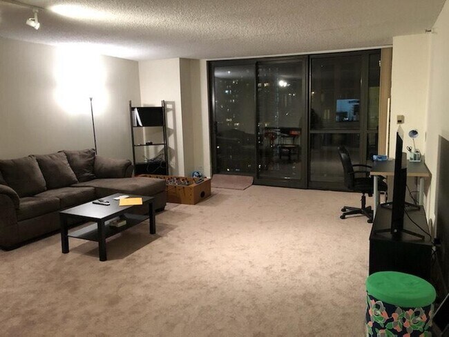 Foto del edificio - 10 E Ontario St