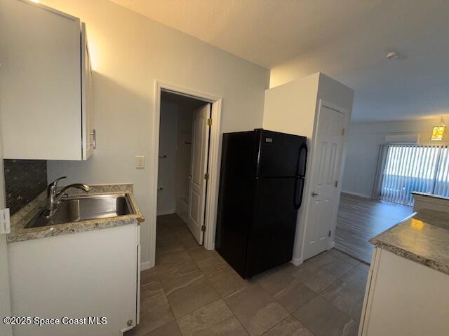 Building Photo - 2180 Country Club Dr