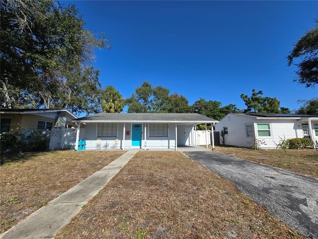 Building Photo - 6343 5th Ave S