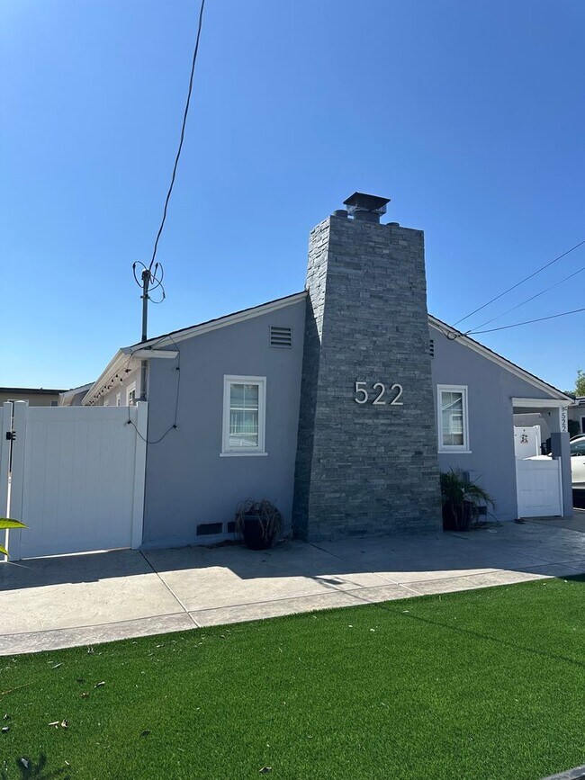 Foto del edificio - Fletcher Hills/El Cajon 3Br House