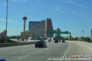 Foto del edificio - 610 E Market St